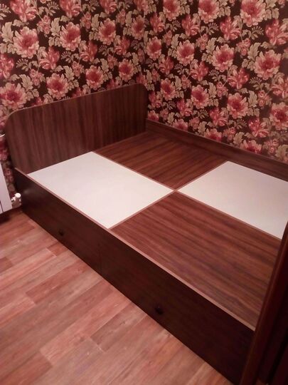 Кровать корпусная